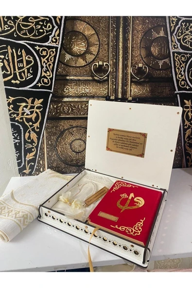 Ahşap Kutulu Hediye Kuranı Kerim Seti Orta Boy ürün görseli
