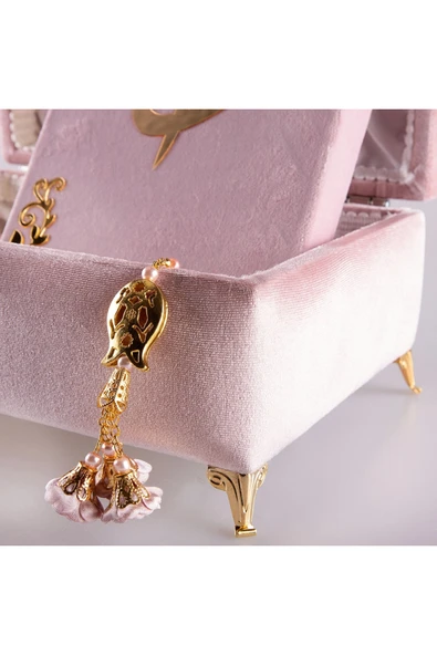 Çizgili Kutu Çeyizlik, Şal + Seccade + Tesbih + Kuran Hediye Seti (Çanta B. Kadife, P.Pembe) - Resim 4