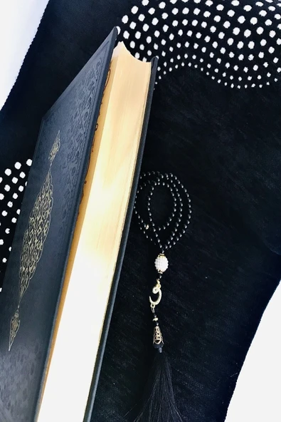 Siyah Termo Deri Kuran-ı Kerim ,az Desenli Şönil Seccade, Inci Tesbih Set - Resim 3