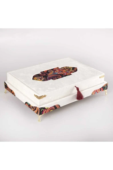 Tesbih Kuran Hediye Seti (ORTA BOY, KADİFE SANDIKLI, BEYAZ) ürün görseli