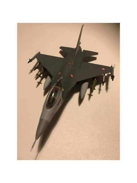 Pm Model Lockheed Martin F-16 Fighting Falcon Pm Model Demonte Plastik Uçak Maket Kiti - Resim 5