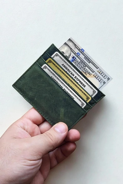 Hakiki Crazy Deri Kartlık Ultra ince Minimal Tasarım Kişiye Özel İsim Baskılı Haki ürün görseli