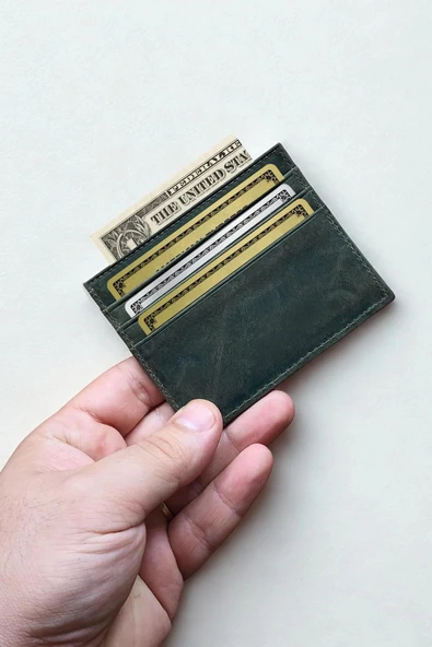 Hakiki Crazy Deri Kartlık Ultra ince Minimal Tasarım Kişiye Özel İsim Baskılı Haki - Resim 4