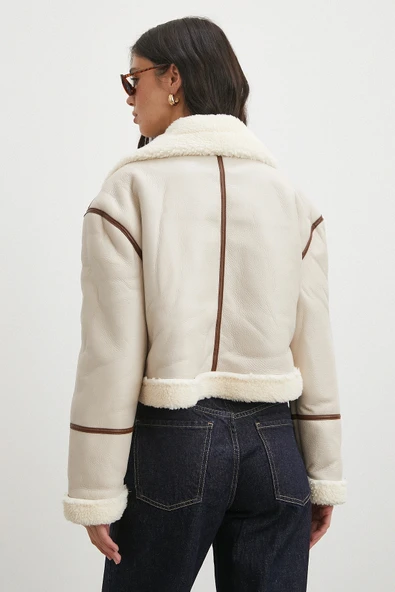 Biye Detaylı Lamine Ceket Bej - Resim 6