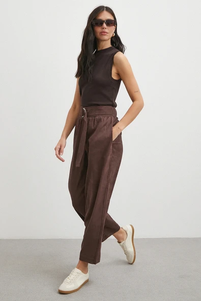 Beli Büzgülü Kemer Tokalı Pantolon Kahve ürün görseli