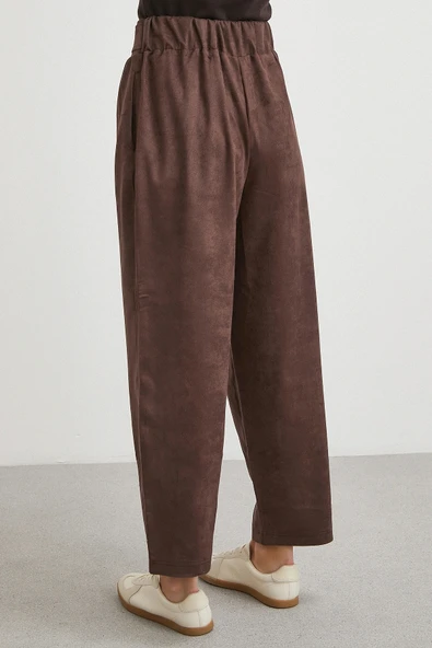 Beli Büzgülü Kemer Tokalı Pantolon Kahve - Resim 6