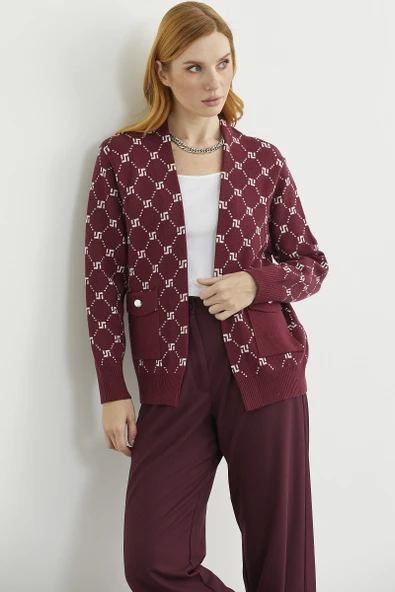 Logolu Cep Detaylı Oversize Triko Hırka - Bordo - Resim 2