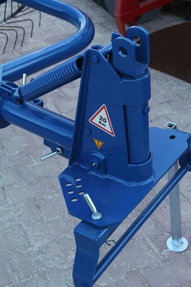 Tarım Garaj Flanşlı Ot Toplama 4'lü Tırmık - Resim 4