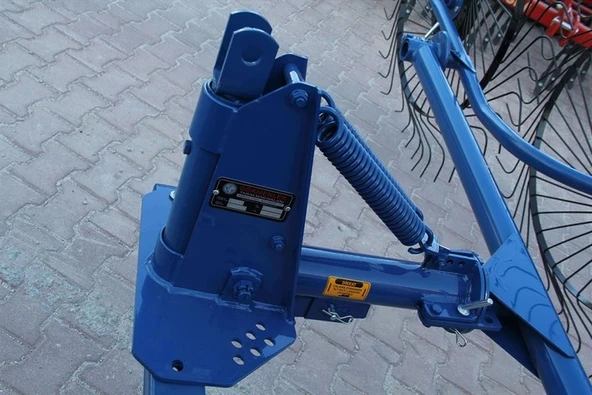 Tarım Garaj Flanşlı Ot Toplama 4'lü Tırmık - Resim 10