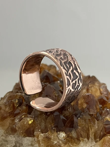 Melisa MoonCo, Saf Bakır Yüzük, Ağaçkabuğu Eskitme Desenli