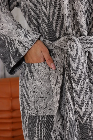 Tonna Black Bathrobe - 2