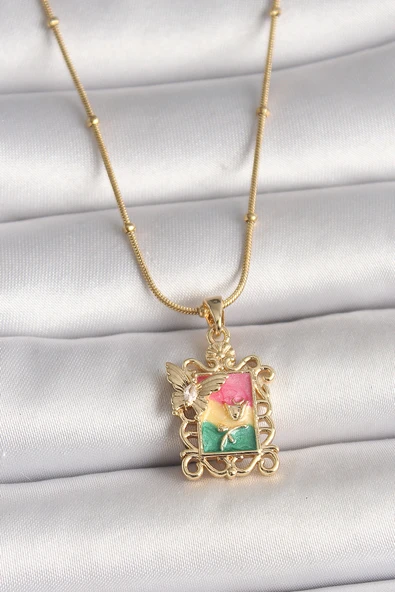 316L Çelik Gold Renk Renkli Zirkon Taşlı Kelebek İşlemeli Portre Model Kadın Kolye - TJ-BKO10024