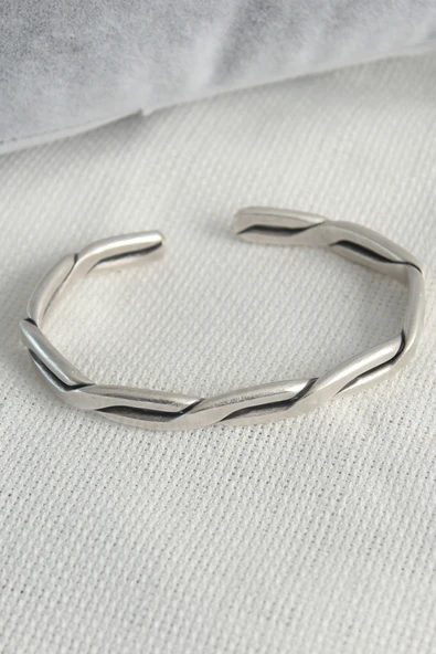 Otantik Gümüş Renk Motif İşleme Plaka Erkek Bileklik - TJ-EB3618 - 2