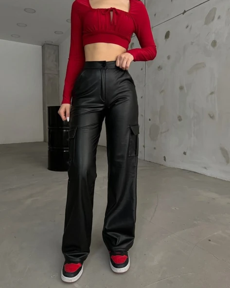 Kadın Yüksek Bel önden Fermuarlı Yandan Cep Detaylı Deri Kargo Pantolon ürün görseli