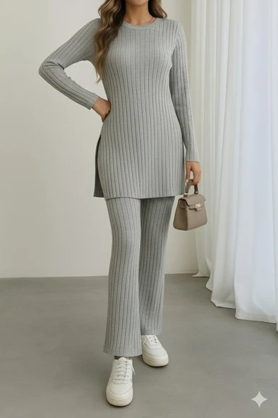 Kadın Uzun Kollu Yuvarlak Yaka Yandan Yırtmaç Detaylı şardonlu Kaşkorse Bluz Ve Pantolon Ikili Takım ürün görseli