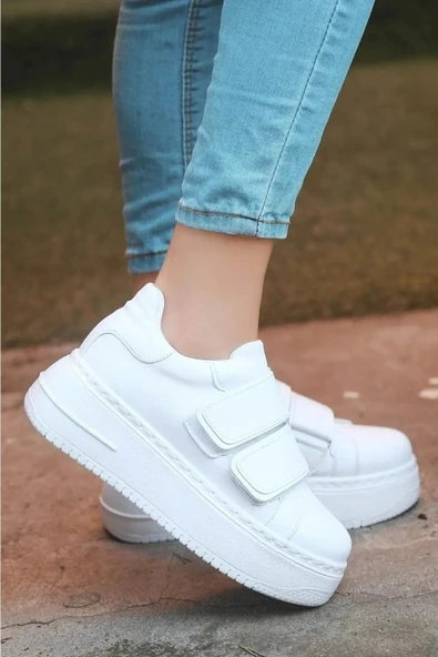 Beyaz Inter Tabanlı Cırtlı Spor Ayakkabı Günlük Ayakkabı ürün görseli