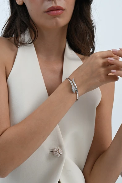 925 ayar gümüş rodyumlu gözü yeşil zirkon taşlı yılan modeli bilezik SGTL13044RODAJ - Resim 2