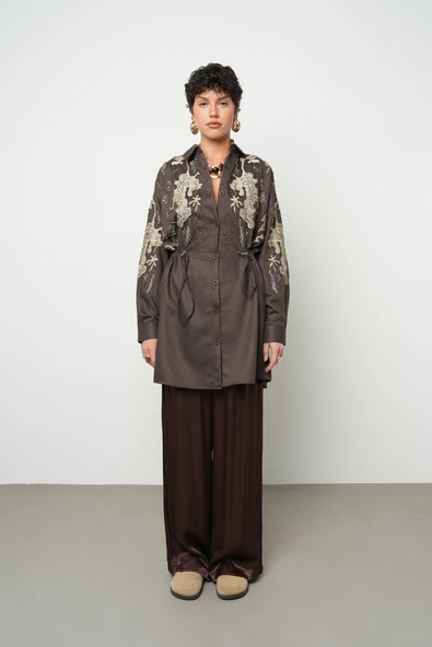 Kadın Uzun Tesettüre Uygun Nakış Ve Boncuk İşlemeli Kahverengi Ceket - 3