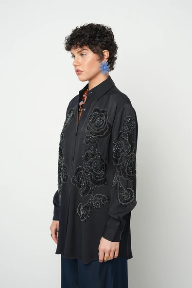 Kadın Boncuk Ve Taş İşlemeli Koyu Renk Oversize Kesim Gömlek - 7