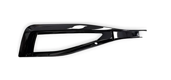 Vw Passat B8.5 2020-2023 Sağ Sis Farı Çerçeve (Parlak Siyah) 3G0853666K