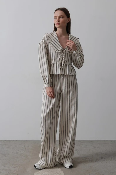 Bebe Yakalı Önü Bağlamalı Takım - Natür - Resim 3