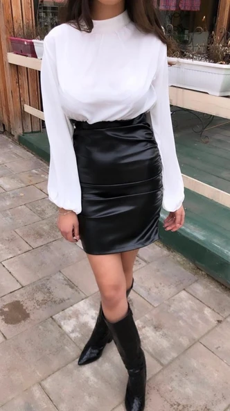 Beyaz Deri Elbise - Resim 2