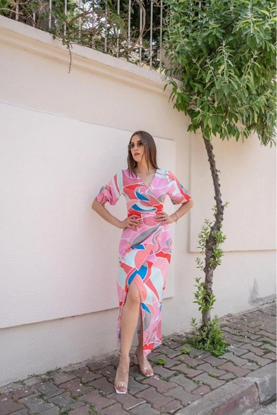 Fuşya Desenli Yırtmaçlı Elbise ürün görseli 1