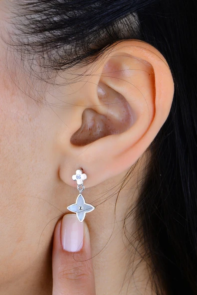 Gümüş rodyumlu sedef ve zirkon taşlı çiftli sallantılı yonca kolye ve küpe seti SGTL13018RODAJ - Resim 3