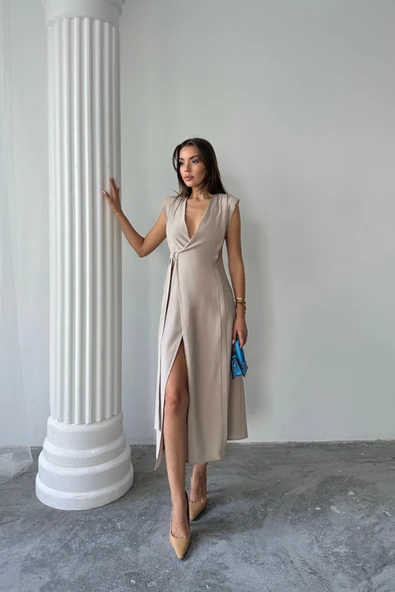 KRUVAZE VATKALI KOLSUZ ELBİSE MODAL KUMAŞ - Bej ürün görseli 1