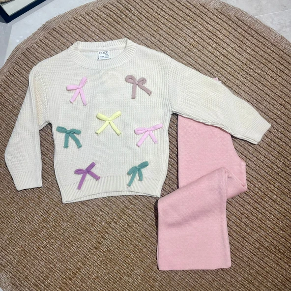 Fiyonk Aplikeli Triko Kız Çocuk Takımı – Bisiklet Yaka Kazak & Triko Pantolon - 5