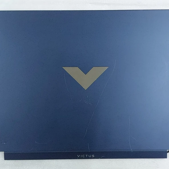 HP Victus 15-FA 15-FB 15T-FA ekran kasası ürün görseli 1