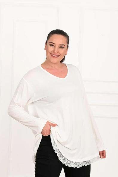 Kadın Etek Ucu Güpür Dantel Detaylı Büyük Beden Bluz 1386-23 - 12