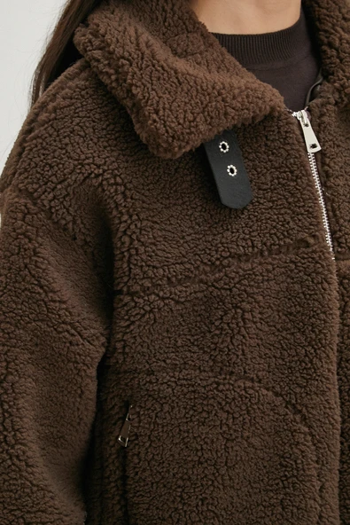 Yaka Detaylı Peluş Mont Kahve - Resim 5