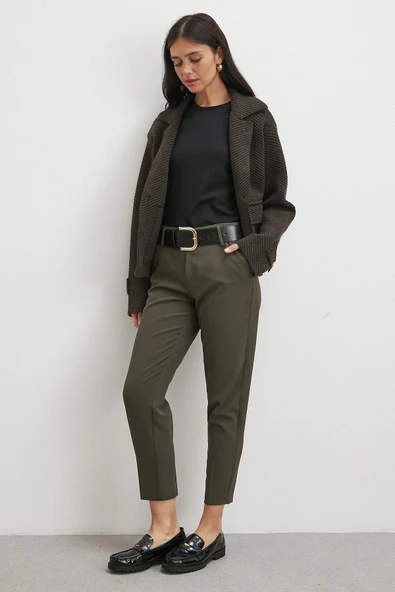 Kemerli Havuç Paça Pantolon Haki - Resim 3