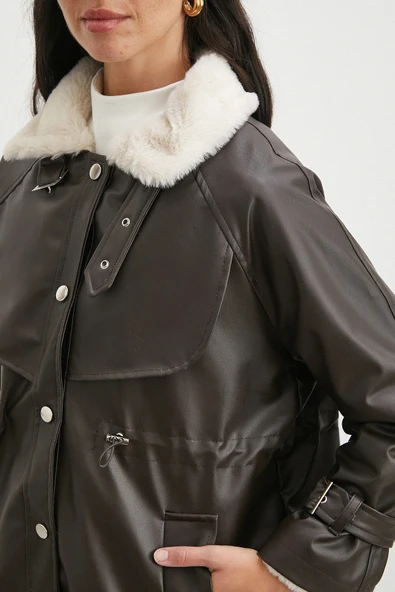 Kürklü Yaka Detaylı Deri Ceket Kahve - Resim 5