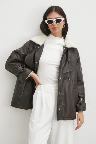 Kürklü Yaka Detaylı Deri Ceket Kahve - Resim 4