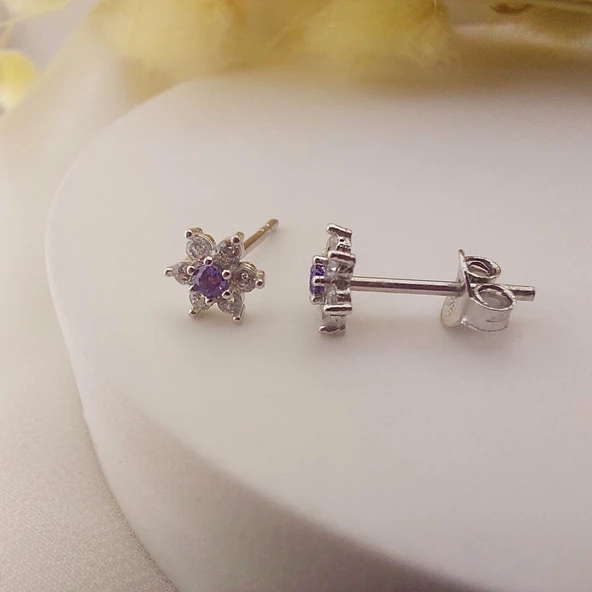 925 Ayar Gümüş Mor Taşlı Minimal Lotus Küpe - Resim 3