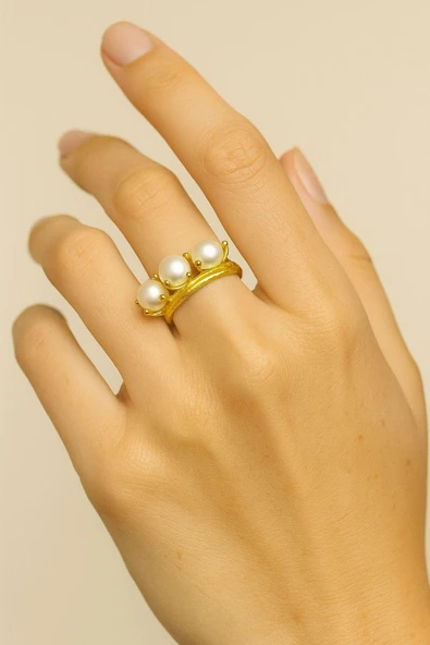 Vintage Tarzı Altın Kaplama Beyaz Üç İnci Taşlı Otantik Ayarlanabilir Kadın Yüzüğü - 4