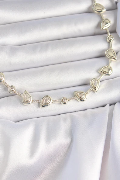 HEYF Pirinç Gold Renk Zirkon Taşlı Damla Model VIP Seri Exclusive Kadın Kolye ürün görseli 1