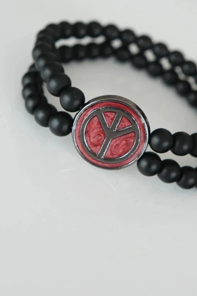 HEYF Barış Figürlü Bordo Renk Füme Metal Aksesuarlı Çift Sıra Oniks Doğal Taş Erkek Bileklik - Resim 2