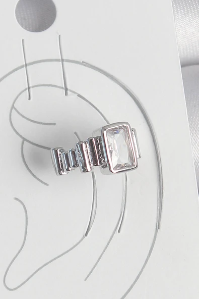 HEYF Pirinç Gümüş Renk Kare Zirkon Taşlı Kadın Kıkırdak Model Küpe ürün görseli 1