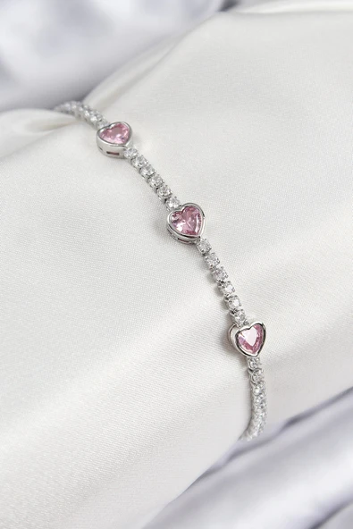 HEYF Pirinç Zirkon Taşlı Pembe Kalp Model Gümüş Renk Kadın Bileklik ürün görseli 1