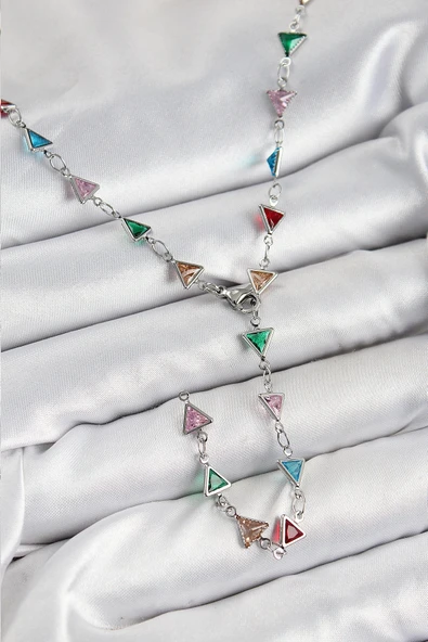 HEYF Pirinç Renkli Zirkon Taşlı Üçgen Model Gümüş Renk Kadın Y Kolye ürün görseli 1