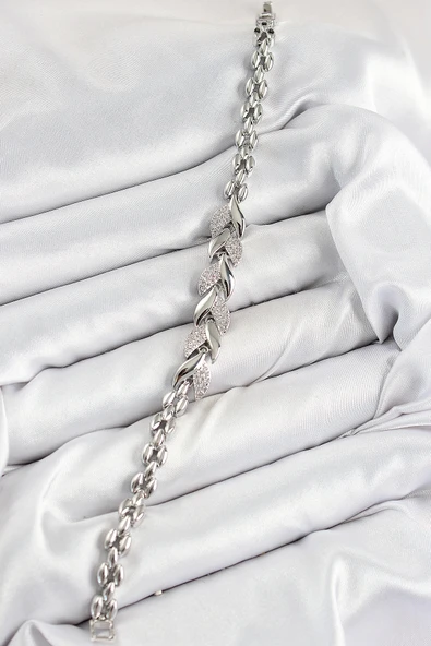 HEYF Pirinç Zirkon Taşlı Balık Kuyruğu Model Gümüş Renk Kadın Bileklik - Resim 2