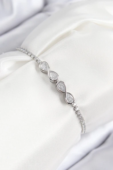 HEYF Pirinç Zirkon Taşlı Sonsuzluk Model Gümüş Renk Asansörlü Kadın Bileklik ürün görseli 1