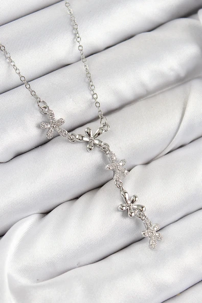 HEYF 316L Çelik Zirkon Taşlı Çiçek Model Gümüş Renk Kadın Kolye ürün görseli 1