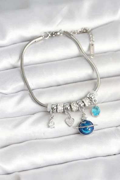 HEYF Pirinç Gümüş Renk Dünya Charmlı Kadın Bileklik ürün görseli 1