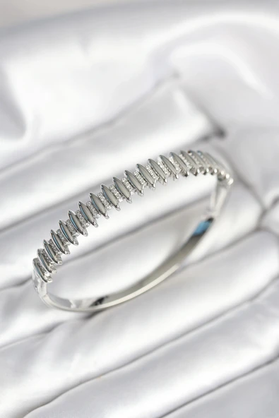 HEYF Gümüş Renk Zirkon Taşlı Pirinç Kadın Kelepçe ürün görseli 1