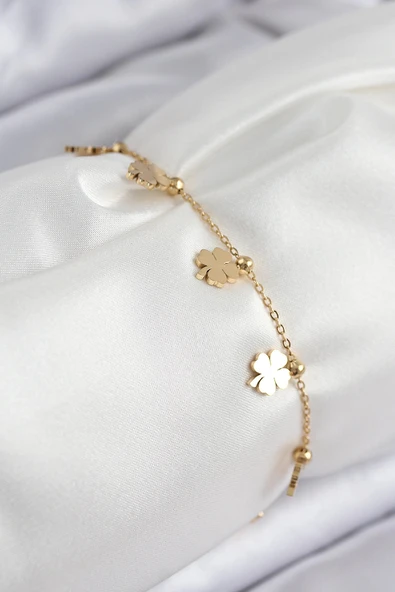 HEYF 316L Çelik Sıralı Yonca Model Gold Renk Kadın Bileklik ürün görseli 1