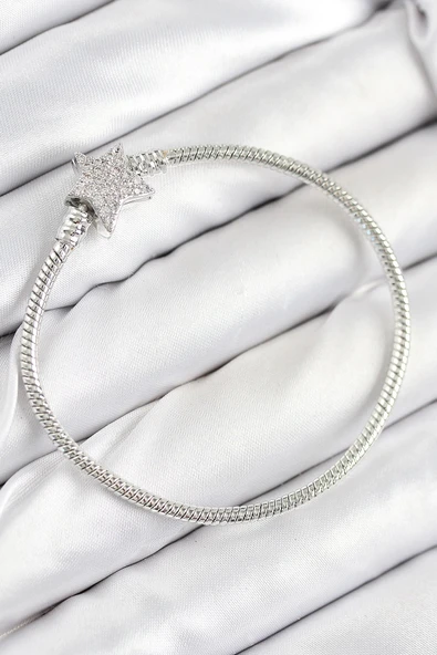 HEYF Pirinç Charm Zirkon Taşlı Yıldız Model Gümüş Renk Kadın Bileklik ürün görseli 1